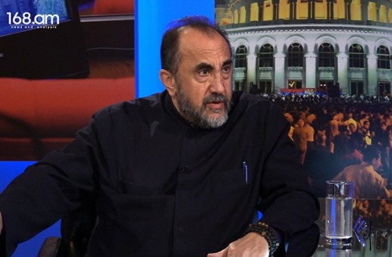 «Հայրենիքի համար նահատակված տղաների դիերի նկատմամբ նման վերաբերմունքն ուղղակի սատանայապաշտություն է, աղաղակող այլանդակություն». Շիրակի թեմի առաջնորդ
