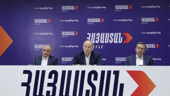 Գելափի հարցումներ. «Հայաստան» դաշինքն առաջին տեղում է, երկրորդը՝  «Քաղաքացիական պայմանագիրն» է