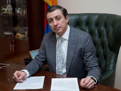 ЦИК восстановила Миграна Погосяна в списке кандидатов в депутаты от блока «Честь имею»