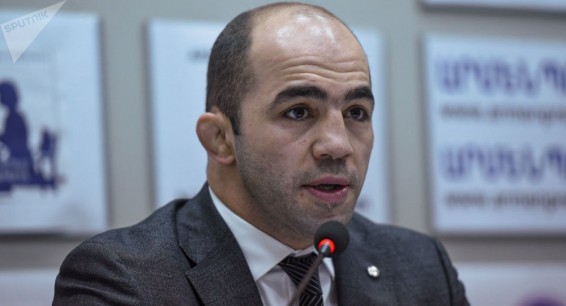 Арсен Джулфалакян призвал не голосовать за Никола Пашиняна и его соратников