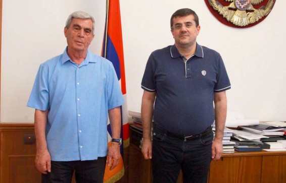 Քիրաջյանը 29 տարի շարունակ ամեն ամիս իր վաստակածից 420 դոլար հատկացնում է Հայրենիքին. հանդիպում Արցախում