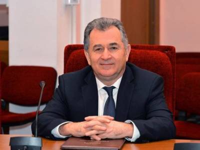 Հայաստանը դեռեւս պատրաստ չէ ԳԱԱ ինստիտուտների՝ բուհերի հետ միավորմանը. Աշոտ Սաղյան