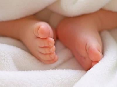 На улице Шаумяна в Гюмри нашли новорожденного мальчика