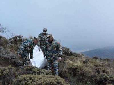 Ադրբեջանի կողմրց բռնազավթված Հադրութի շրջանում հայտնաբերվել և տարհանվել է ևս 3 զինծառայողի աճյուն