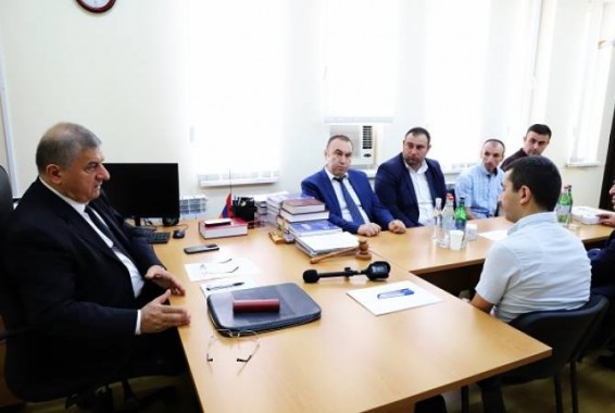 «Թող ներեն ինձ, բայց ձերբակալման խուցը շատ ավելի լավ է, քան թե դատական կարգադրիչների սենյակը»․ Գագիկ Ջհանգիրյան