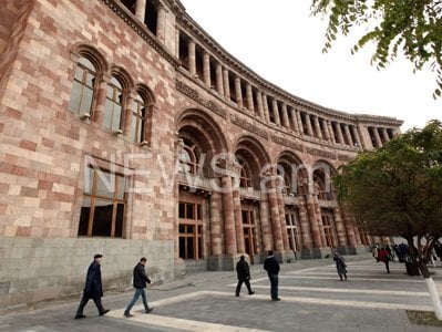 Տոտալիզատորների գովազդը կարգելվի. ակնկալվում է, որ քաղաքացիները մոլախաղերով չեն տարվի