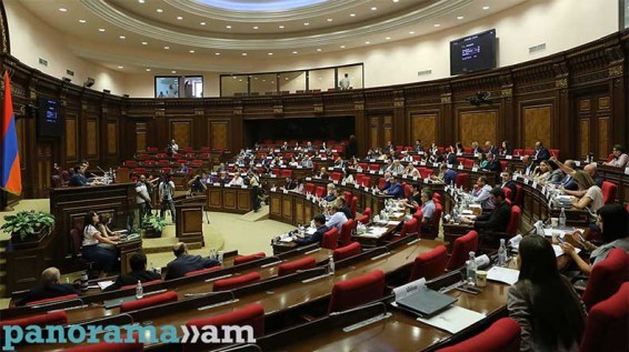 Ֆիննախ. Պաշտոնյաները, այդ թվում պատգամավորները պարգևավճար սկսել են ստանալ Փաշինյանի՝ իշխանության գալուց հետո