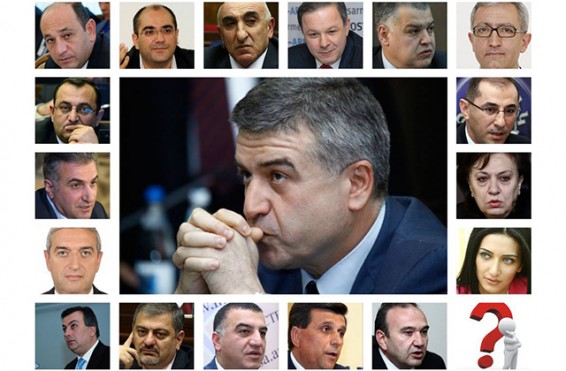 Photo. Կառավարության հին ու նոր կազմը