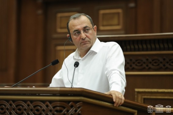 «Հայաստան» խմբակցությունը քննարկում է ուզում Նիկոլ Փաշինյանի հետ