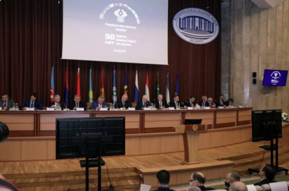 ՀՀ ԳԱԱ նախագահը Մինսկում մասնակցել է Գիտությունների ակադեմիաների միջազգային ասոցիացիայի նիստին