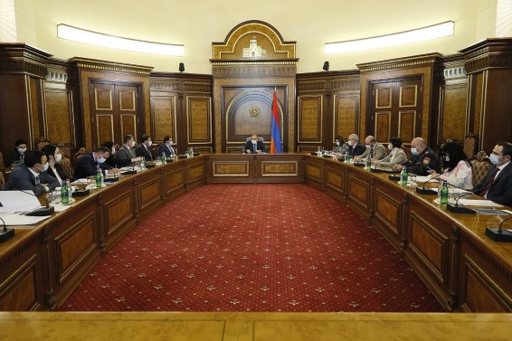 Վարչապետի գլխավորությամբ քննարկվել է կորոնավիրուսի համավարակով պայմանավորված իրավիճակը և պատվաստումային գործընթացը