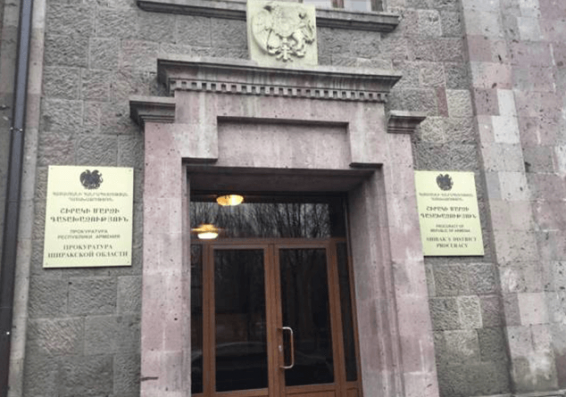Շիրակի մարզի դատախազը Գյումրու շուրջօրյա խնամքի կենտրոնում հսկողությունն ուժեղացնելուն ուղղված միջնորդագիր է հասցեագրել  Հայկական կարմիր խաչի նախագահին