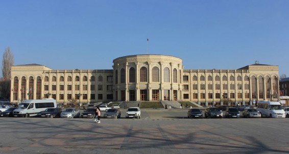 Գյումրի քաղաքի նորընտիր ավագանին այսօր առաջին նիստն է գումարել