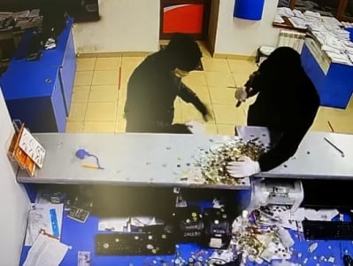 Преступники похитили собранные для фонда страхования военнослужащих деньги