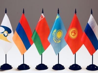 Երեւանում բացվել է «Եվրասիա-21» առաջին միջազգային առեւտրաարդյունաբերական ցուցահանդեսը