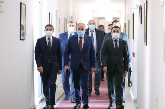ՊՎԾ-ի աշխատանքում ի հայտ են եկել որոշակի խնդիրներ, այդ ամենի հաշվառումով պետք է շարունակենք առաջ շարժվել. Նիկոլ Փաշինյանը ՊՎԾ աշխատակազմին է ներկայացրել ծառայության նորանշանակ պետ Ռոմանոս Պետրոսյանին