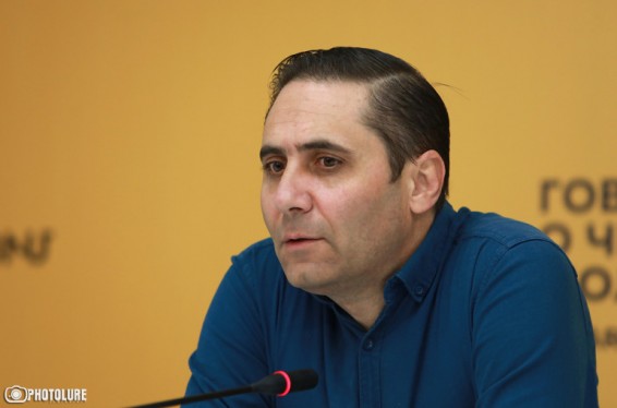 Ապազգային նախագծերի իրականացումը և երկրի սողացող ապամոնտաժումն իշխանություններն իրականացնում են ականջահաճո «խաղաղության» և «ապագայի» անիրատեսական և սուտ կարգախոսների ներքո․ Արման Աբովյան