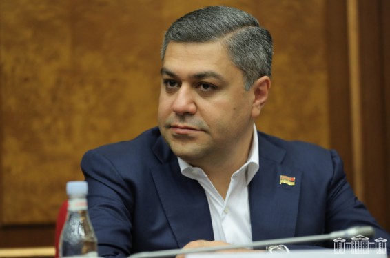 Մադրիդյան սկզբունքներին անդրադառնալիս միայն տարածքային ամբողջականության մասին խոսելով՝ Փաշինյանն ուղղակիորեն Ադրբեջանի շահն է սպասարկում, դա Ադրբեջանի կողմից քարոզվող հակաղարաբաղյան թեզ է․ Վանեցյան