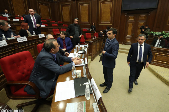 Հավուր պատշաճի կուսումնասիրենք, կարձագանքենք. Հակոբ Արշակյանը՝ ՌԴ-ի և Ադրբեջանի միջև կնքված «Դաշնակցային համագործակցության մասին հռչակագրի» մասին