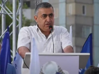 Զիջումների կարմիր գծերը չարձանագրելու պարագայում մենք թե Արցախը, թե Հայաստանը կորցնելու վտանգի առջև ենք. Ռուստամյան