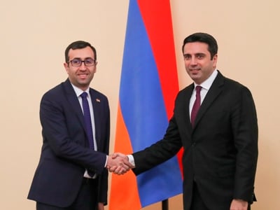 ԱԺ նախագահ Ալեն Սիմոնյանն ընդունել է Արցախի խորհրդարանականներին. Քննարկել են նաեւ վթարված գազատարի հարցը