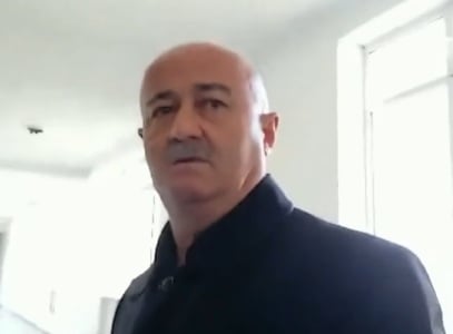 «Հիմա ասել էինք՝ ինչի համար ենք եկել. չե՞ս հասկանում՝ ինչի համար ենք եկել». Հովիկ Աղազարյանը բարկացավ