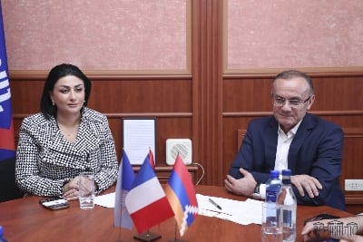 ԱԺ «Հայաստան» խմբակցության պատգամավորները Ֆրանսիայի դեսպանի հետ հանդիպմանն անդրադարձել են Արցախում ստեղծված իրավիճակին