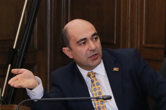 Այս ծանր իրավիճակում ընդդիմությունը խուսափում է որևէ չափի պատասխանատվություն ստանձնել, սա անառողջ մթնոլորտի դրսևորում է. Էդմոն Մարուքյան