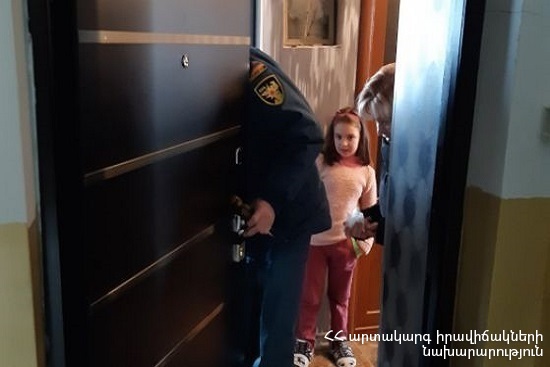 Փրկարարները բացել են փակ դռները