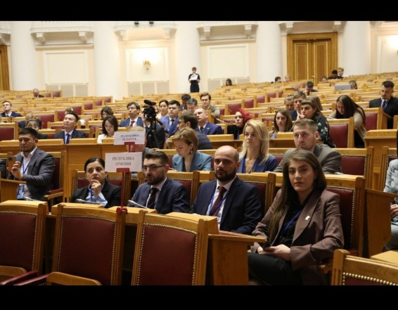 В Санкт-Петербурге проходит Молодежный межпарламентский форум стран-участников СНГ 