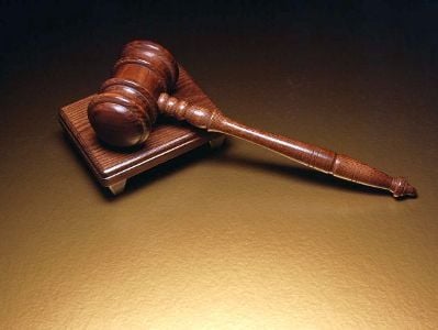 Շենգավիթի դատախազի տեղակալին և նույն քրգործի շրջանակում ձերբակալված ևս 3 անձի մեղադրանք է առաջադրվել