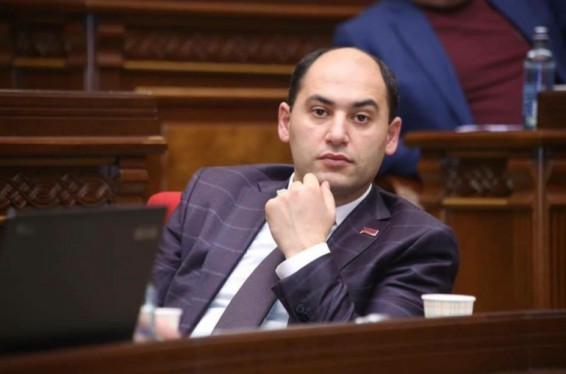 «Պատրաստ եմ և պարտավորված ամեն ինչ անել Շիրակի մարզի խնդիրները բարձրաձայնելու և լուծումներին հետևողական լինելու համար». Մարտուն Գրիգորյանը կվերցնի պատգամավորական մանդատը