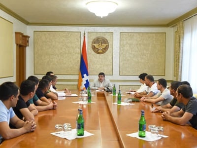 Արցախի նախագահ Արայիկ Հարությունյանն ընդունել է «Արցախյան պատերազմի վիրավորների միություն» ՀԿ ներկայացուցիչներին