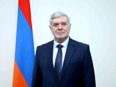 Հովհաննես Իգիթյանը համատեղության կարգով դեսպան է նշանակվել նաեւ Էստոնիայում