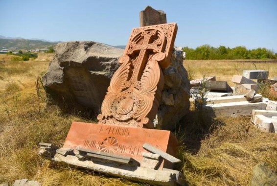 Из Бердзора, Агавно и Неркин Сусса вывезено 46 памятников истории и культуры