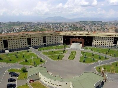 Պայմանագրային զինծառայողը մեքենայի թափքում տեղադրված կենցաղային գազի բալոնի բռնկման հետևանքով ստացել է այրվածքներ. ՊՆ
