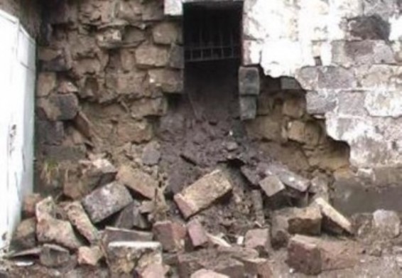 Փլուզում` Կարմիրգյուղում