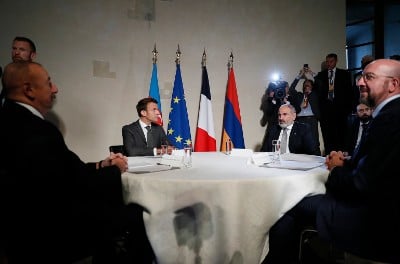 ՀՀ-ն ու Ադրբեջանը ճանաչում են միմյանց տարածքային ամբողջականությունը. Պրահայում քառակողմ հանդիպման հայտարարությունը