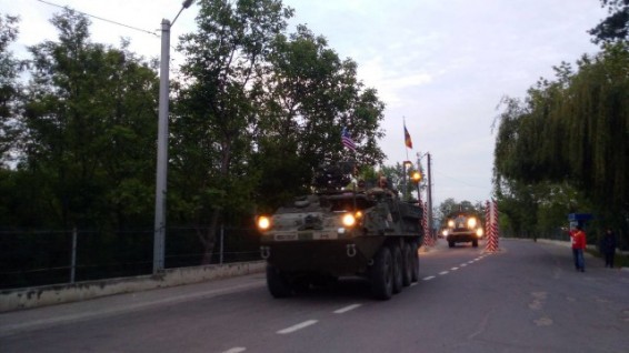 Колонна военной техники США пересекла границу Молдавии