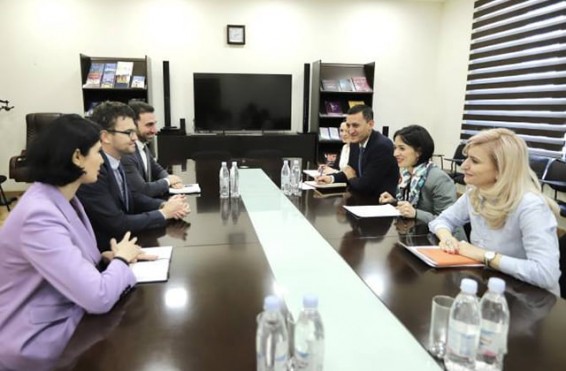Լաչինի միջանցքի բացման խնդիրը Մեծ Բրիտանիայի կառավարության ուշադրության կենտրոնում է. դեսպանը՝ ՀՀ ԿԳՄՍ նախարարին