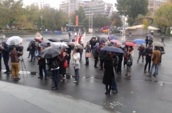 Համակիրները ստորագրահավաք անցկացրին՝ «Սասնա ծռերի» տեսակցության արգելքի չեղարկման պահանջով