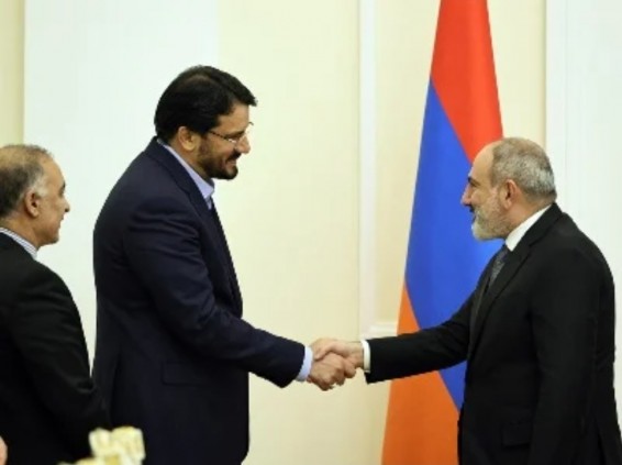 Փաշինյանը Իրանի ճանշին նախարարի հետ քննարկել է ենթակառուցվածքների ապաշրջափակման հարցերը