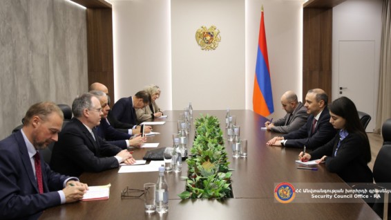 ՀՀ ԱԽ քարտուղարն ընդունել է Ռոռի Դոմմին