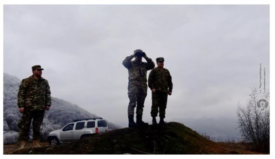 Военная техника врезалась в 