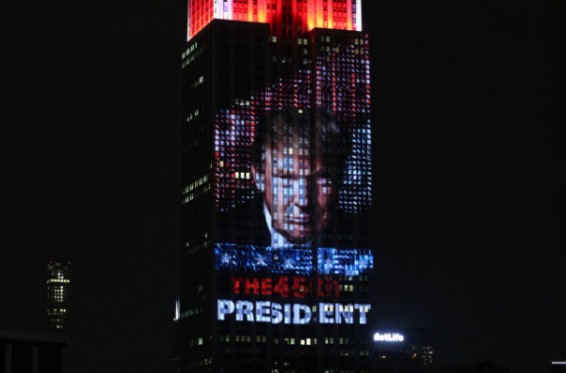 Empire State Building-ի վրա հայտնվել է ԱՄՆ ընտրություններում հաղթած Թրամփի պատկերը