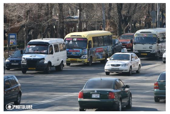 С 1 января старые автобусы Hyundai заменят на новые ZhongTong на 9 маршрутах в Ереване