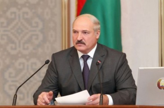 Բելառուսի նախագահը հանձնարարել է երկրում միջին աշխատավարձը հասցնել 500 դոլարի
