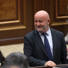 Ես տենց տղա չեմ, ապեր, ուրիշ ձևի տղա եմ. Հովիկ Աղազարյան