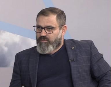 Այս պահի դրությամբ անվստահության գործընթացին դեմ է Ռոբերտ Քոչարյանը և նա իր կարծիքը պարտադրում է «Հայաստան» խմբակցության պատգամավորներին. Մալյան