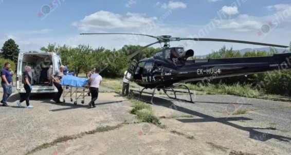 «Mercedes»-ը վրաերթի է ենթարկել ծառի տակ ընդմիջում անող 2 քաղաքացու․ նրանցից մեկը զոհվել է
